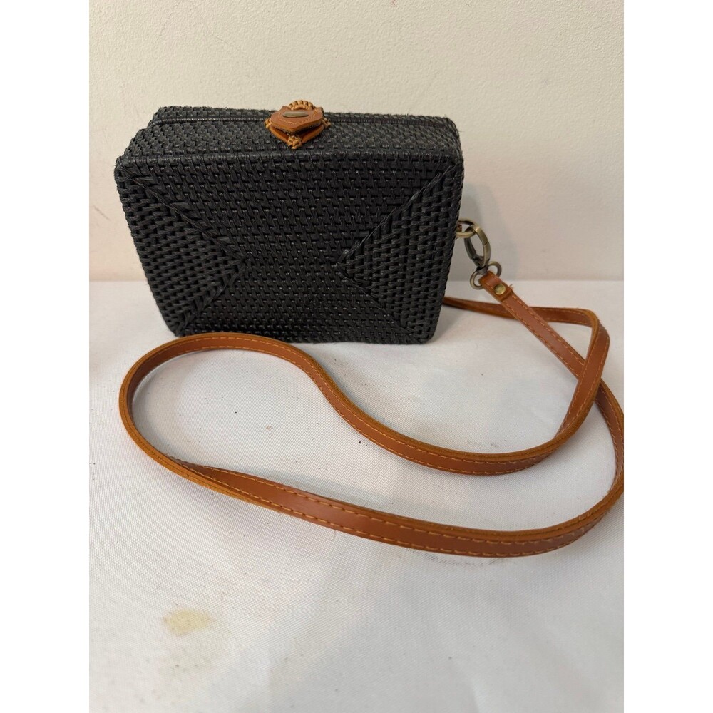ANTHROPOLOGIE BALI CROSSBODY WOVEN RATAN CROSSBODY